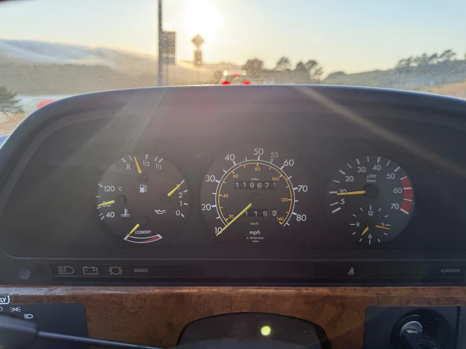 1982 Mercedes-Benz C126 S-Class Coupe - Image 29 of 31