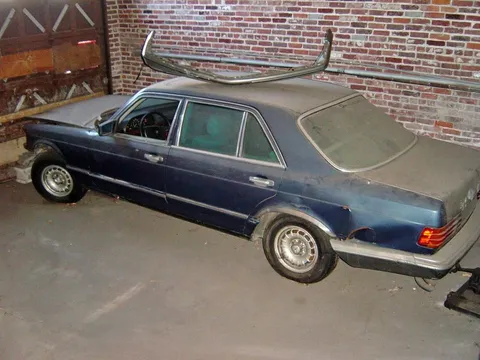 1982 Mercedes-Benz 380SEL