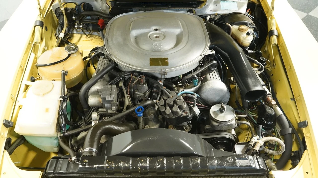 1982 Mercedes-Benz R107 SL-Class - Image 4 of 31