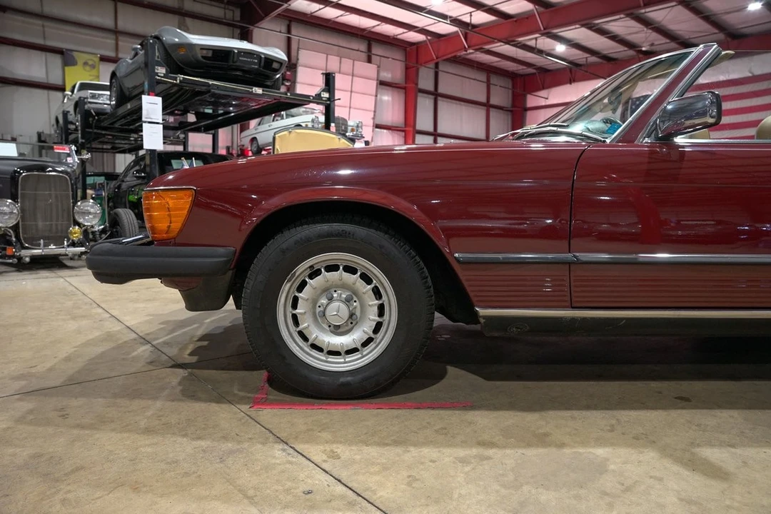 1982 Mercedes-Benz R107 SL-Class - Image 3 of 12