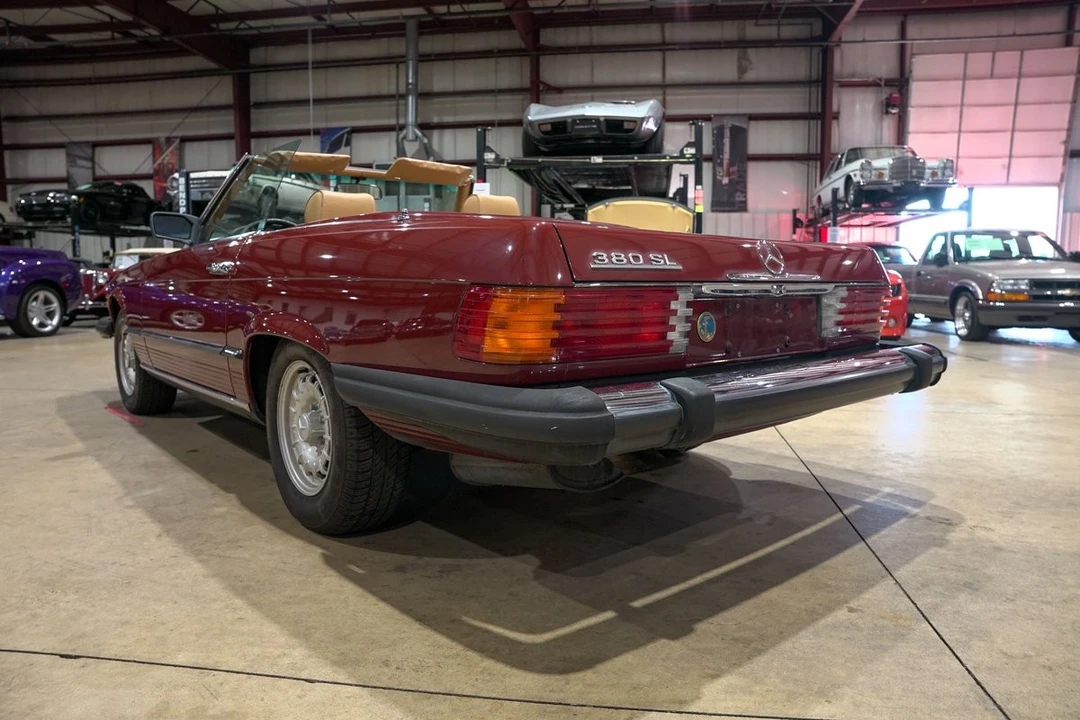 1982 Mercedes-Benz R107 SL-Class - Image 6 of 12