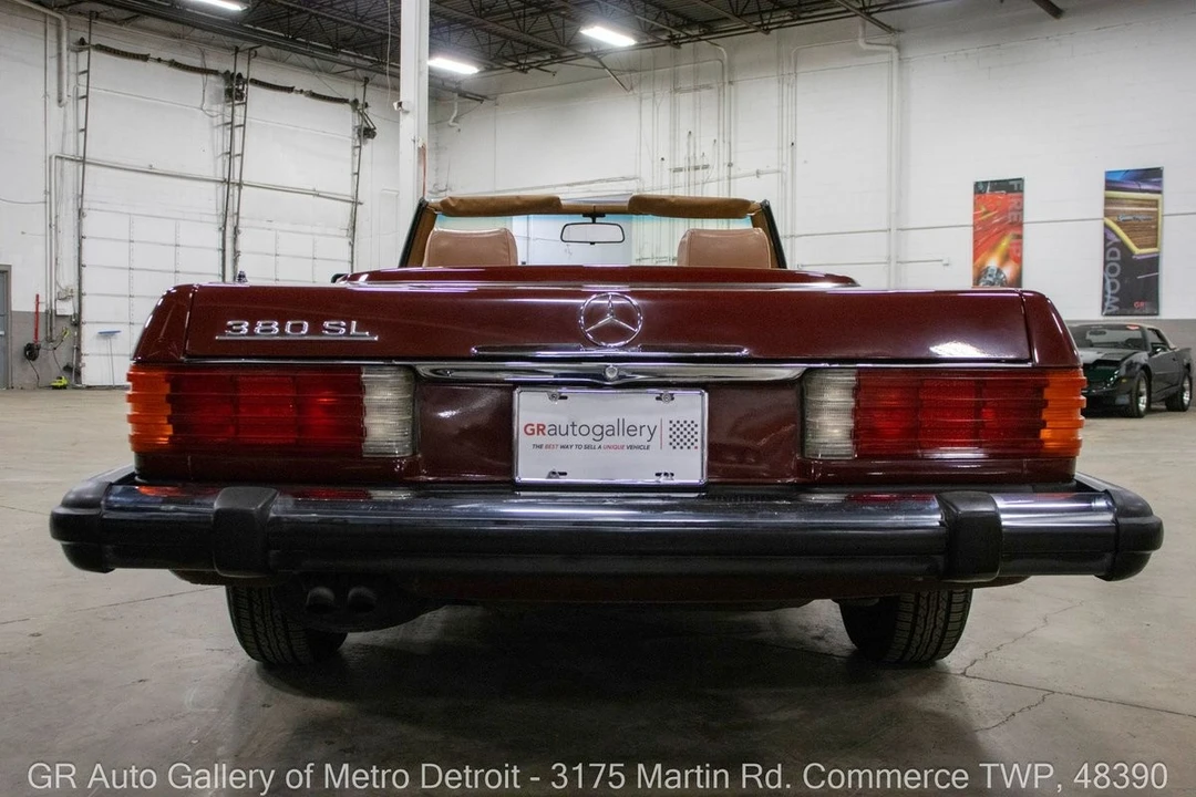 1982 Mercedes-Benz R107 SL-Class - Image 8 of 21