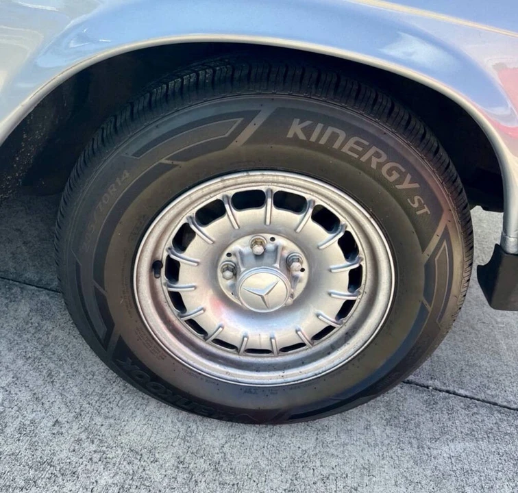 1982 Mercedes-Benz R107 SL-Class - Image 12 of 21