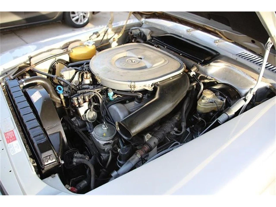 1982 Mercedes-Benz R107 SL-Class - Image 2 of 10