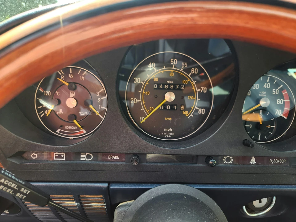 1982 Mercedes-Benz R107 SL-Class - Image 5 of 8