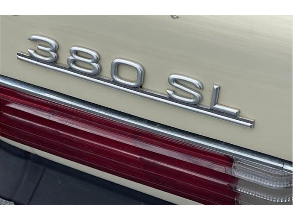 1982 Mercedes-Benz R107 SL-Class - Image 3 of 10