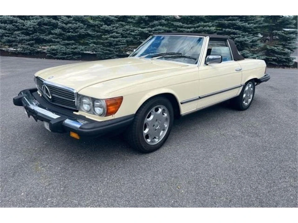 1982 Mercedes-Benz R107 SL-Class - Image 8 of 10