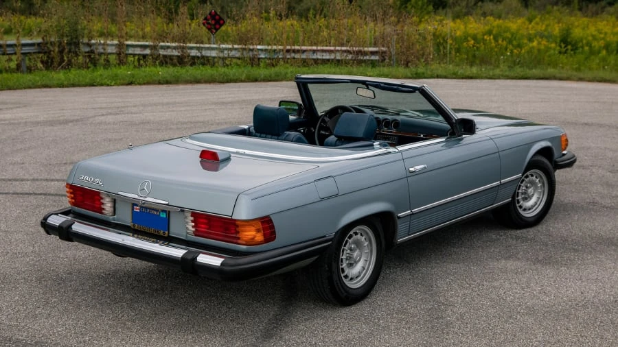 1982 Mercedes-Benz R107 SL-Class - Image 3 of 29