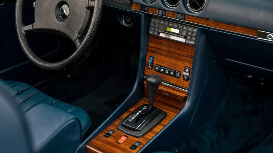 1982 Mercedes-Benz R107 SL-Class - Image 22 of 29