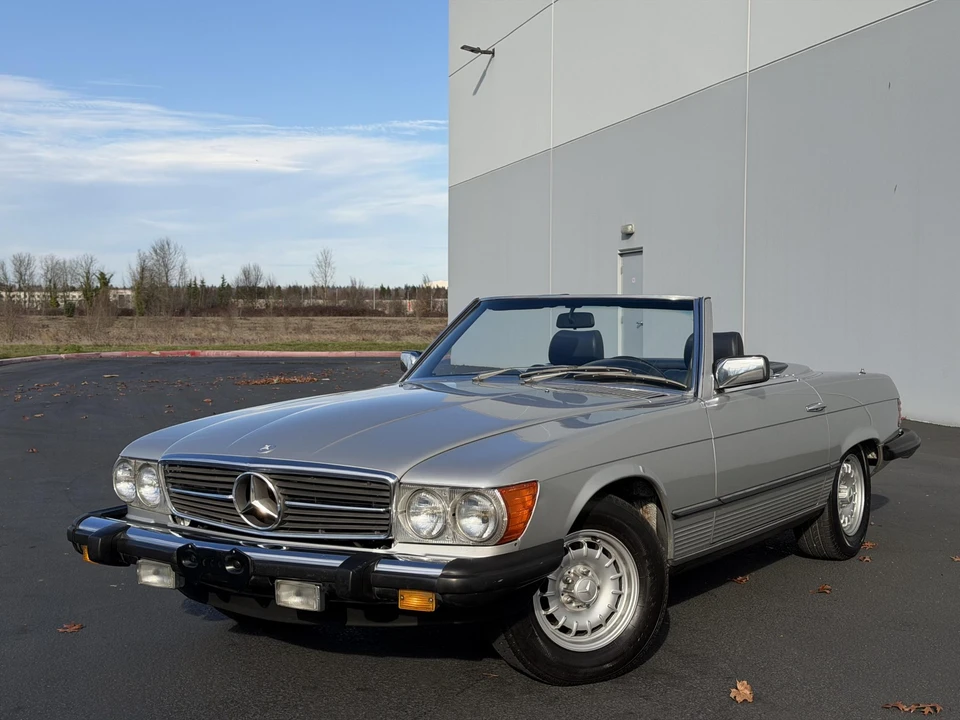 1982 Mercedes-Benz R107 SL-Class - Image 2 of 31