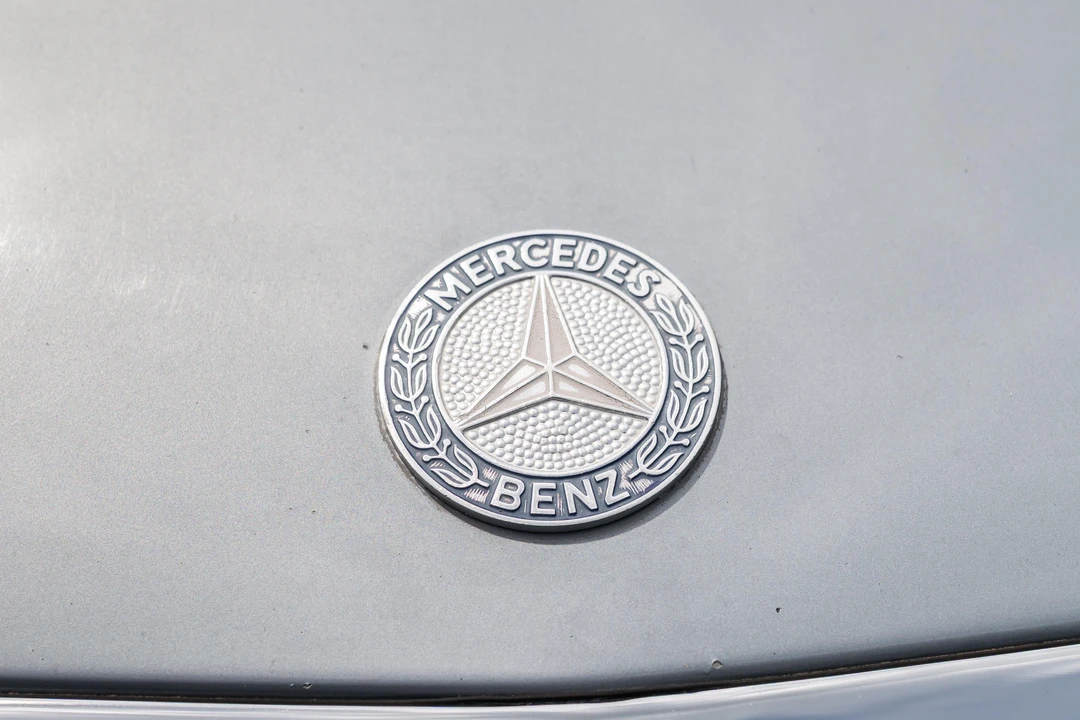 1982 Mercedes-Benz R107 SL-Class - Image 22 of 31