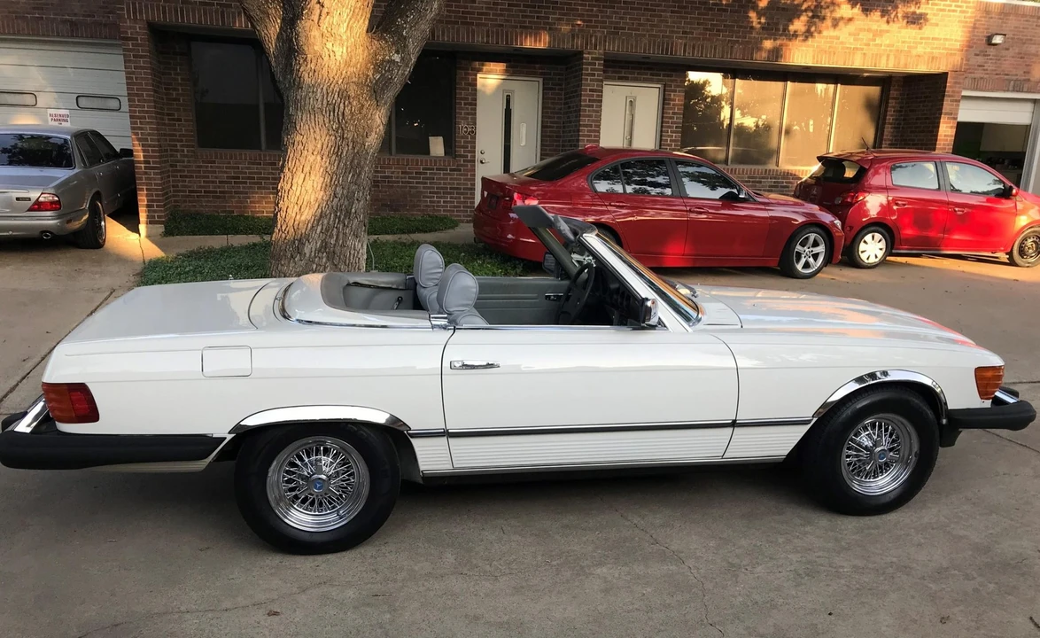 1982 Mercedes-Benz R107 SL-Class - Image 8 of 31