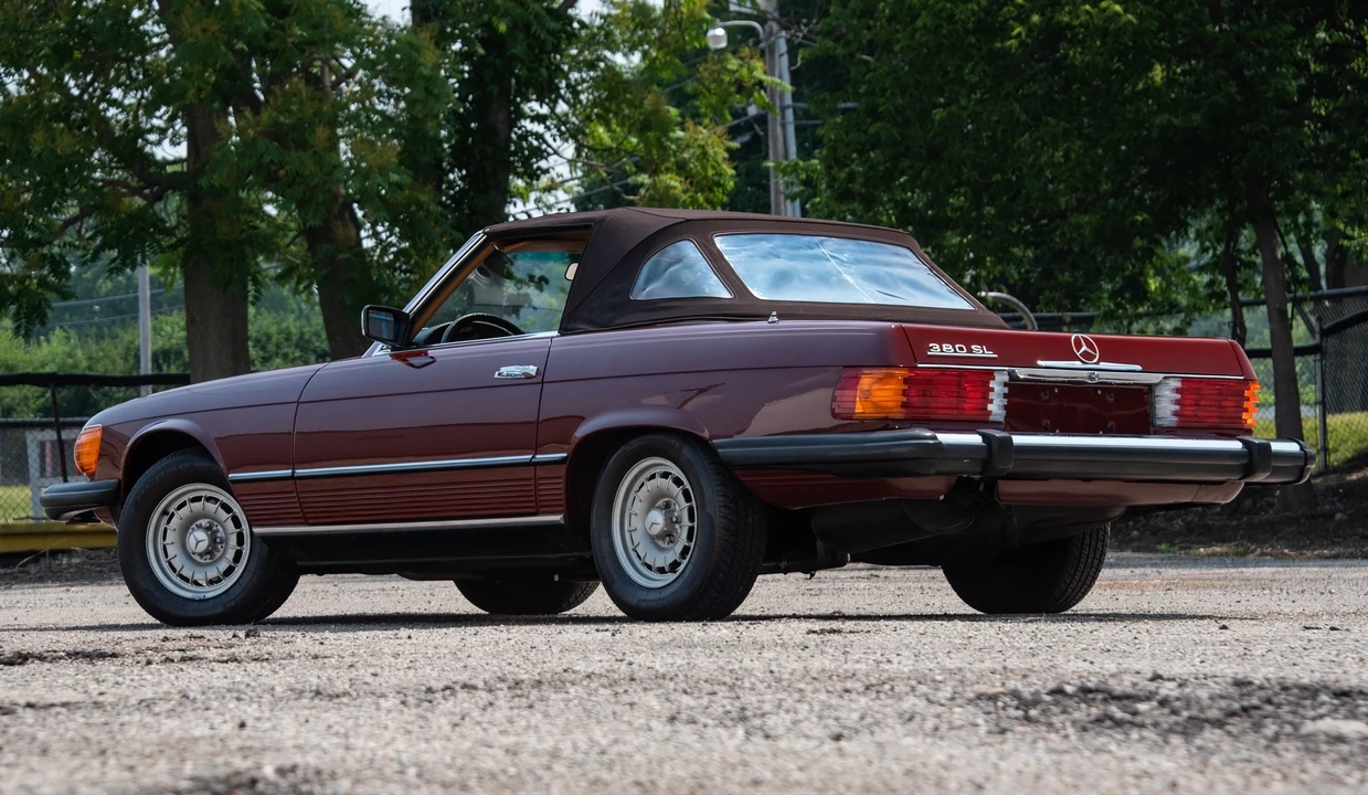 1982 Mercedes-Benz R107 SL-Class - Image 17 of 31