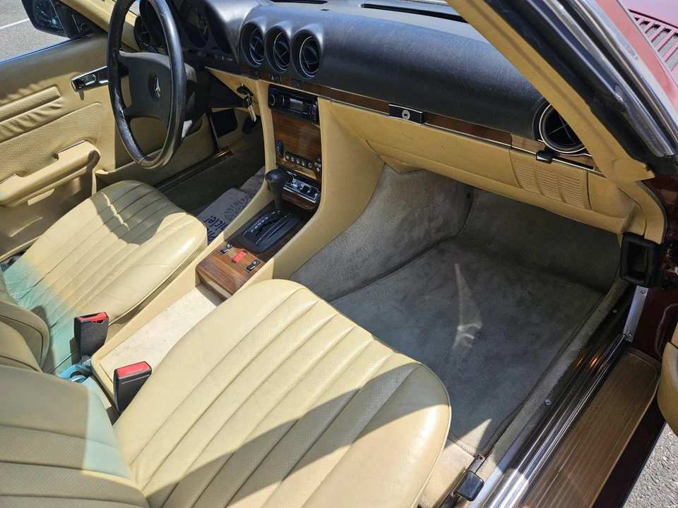 1982 Mercedes-Benz R107 SL-Class - Image 26 of 31