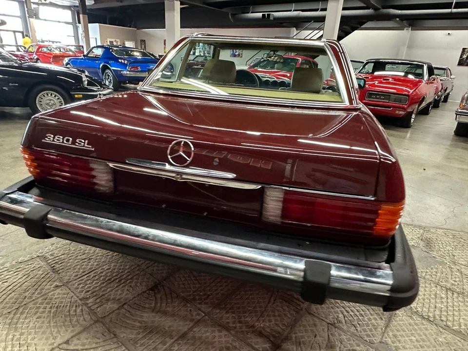 1982 Mercedes-Benz R107 SL-Class - Image 15 of 21