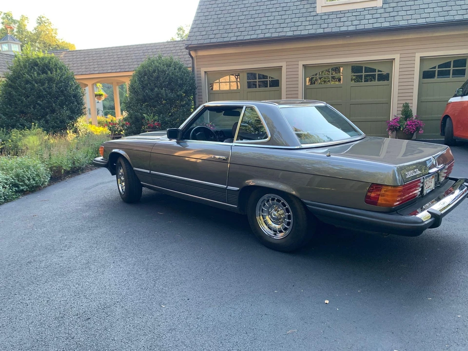 1982 Mercedes-Benz R107 SL-Class - Image 4 of 31
