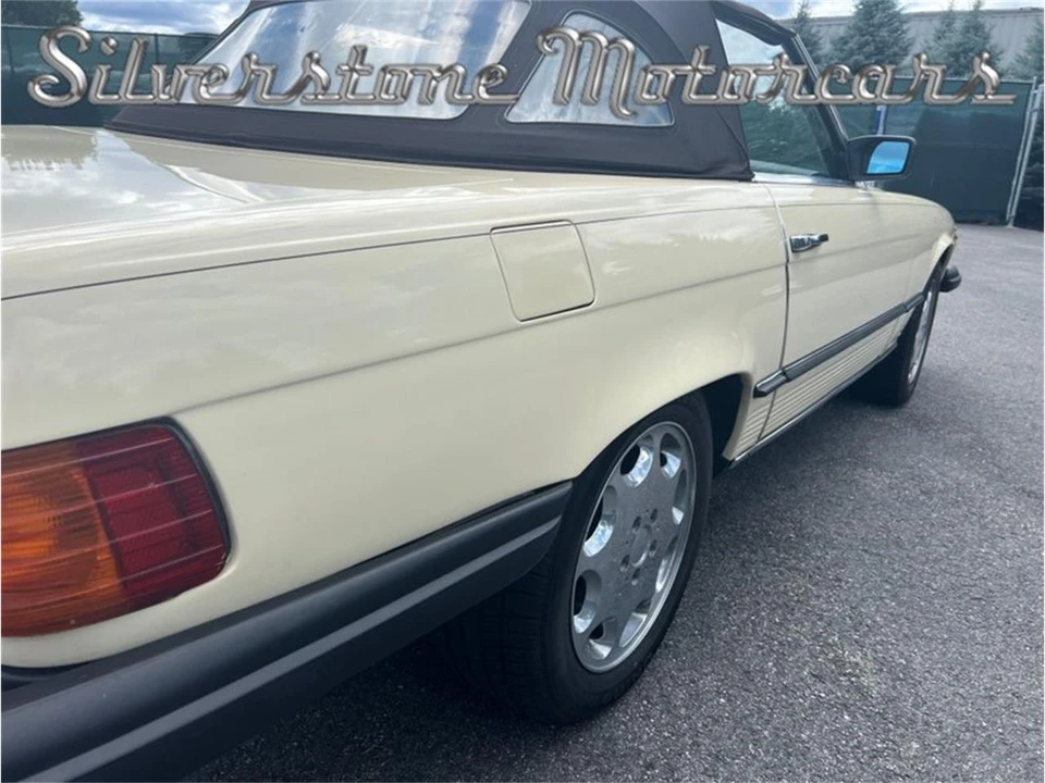 1982 Mercedes-Benz R107 SL-Class - Image 19 of 31