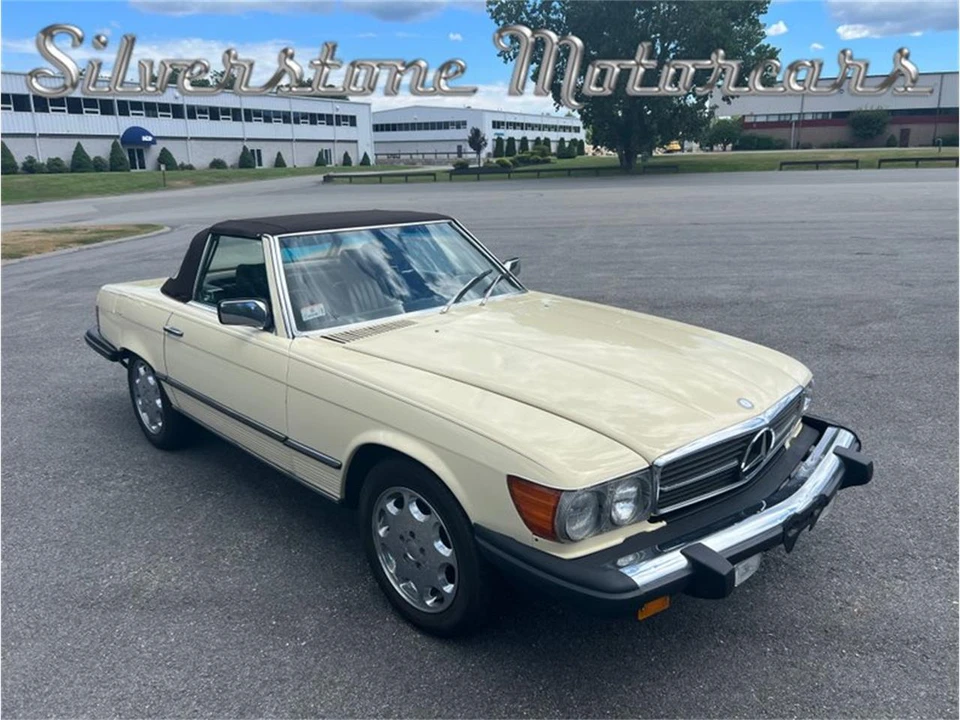 1982 Mercedes-Benz R107 SL-Class - Image 16 of 31