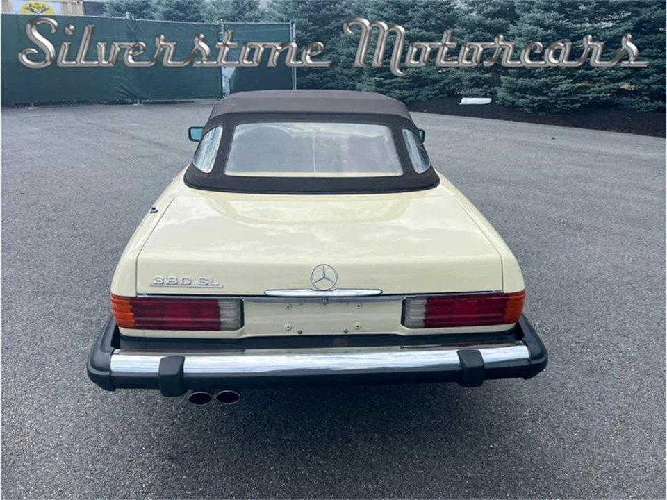 1982 Mercedes-Benz R107 SL-Class - Image 21 of 31