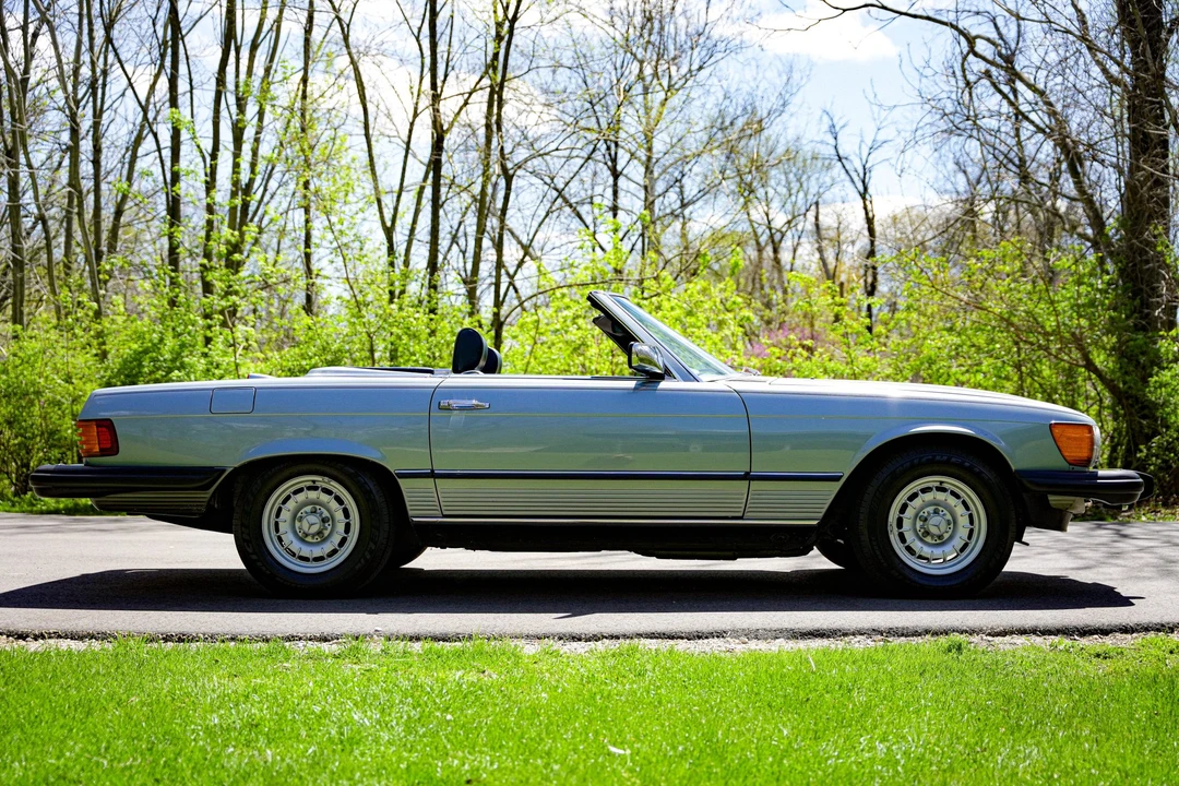 1982 Mercedes-Benz R107 SL-Class - Image 26 of 31