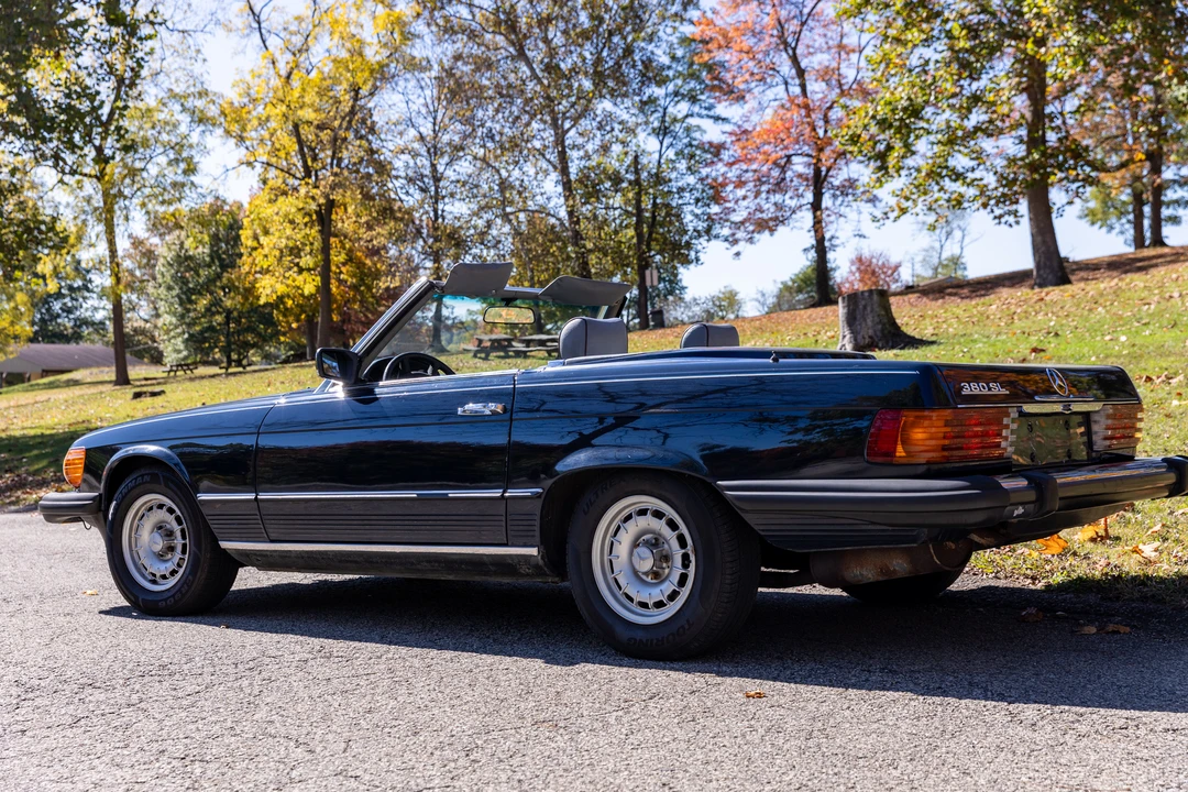 1982 Mercedes-Benz R107 SL-Class - Image 5 of 31