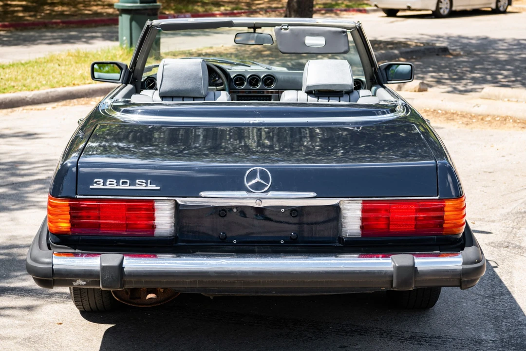 1982 Mercedes-Benz R107 SL-Class - Image 10 of 31