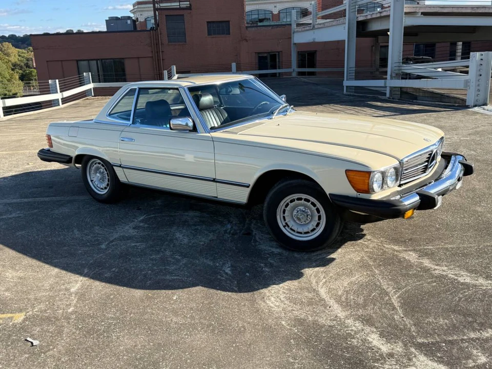 1982 Mercedes-Benz R107 SL-Class - Image 13 of 17