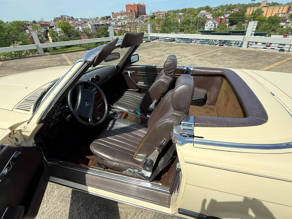 1982 Mercedes-Benz R107 SL-Class - Image 4 of 17
