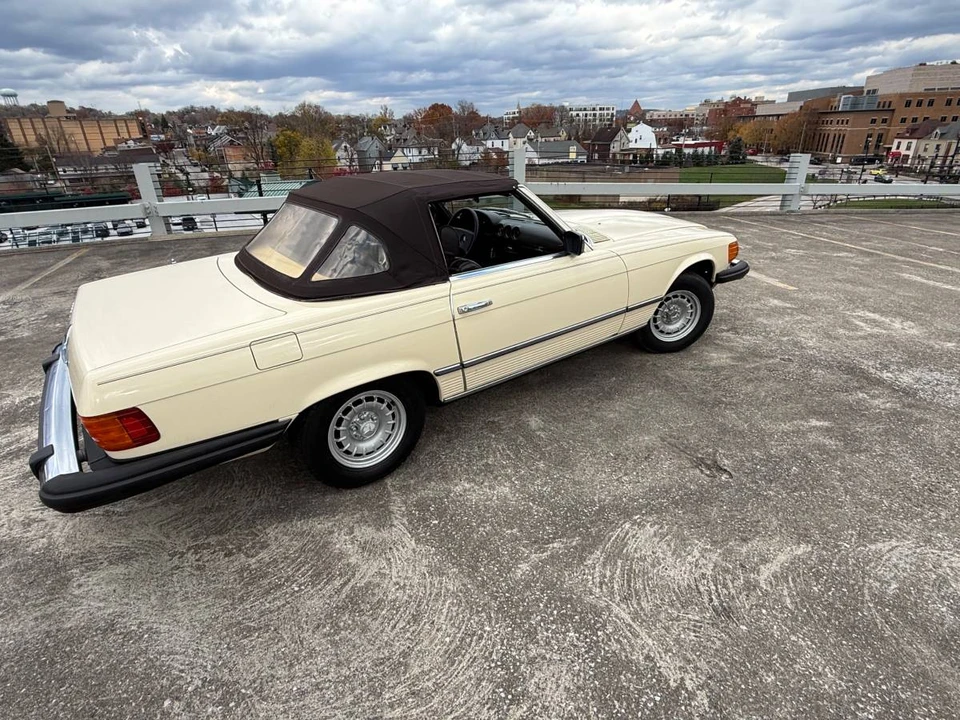 1982 Mercedes-Benz R107 SL-Class - Image 5 of 17