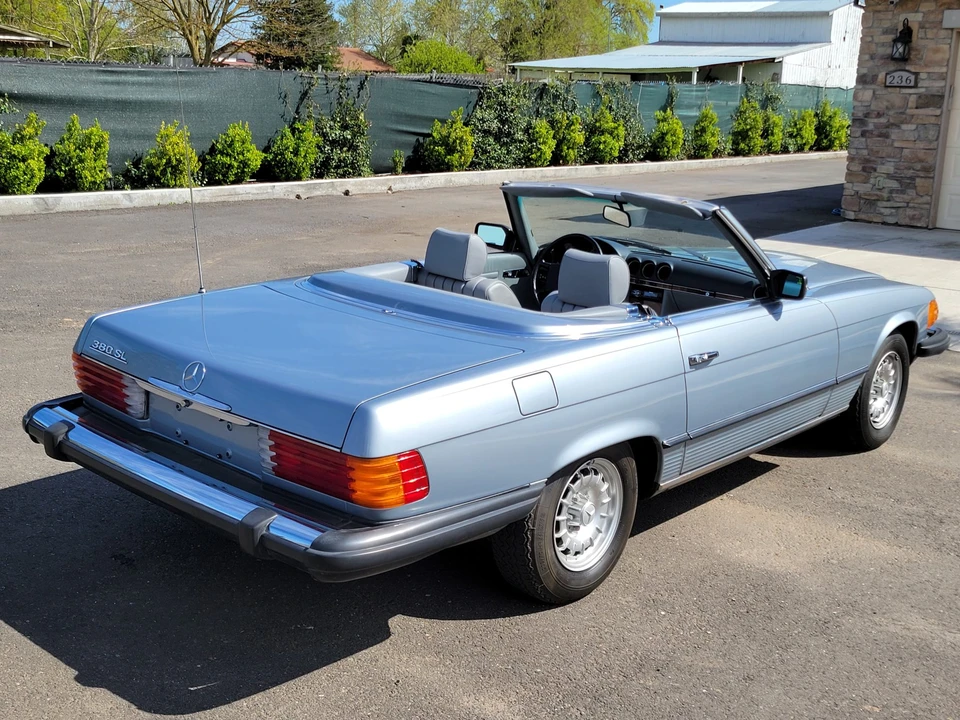 1982 Mercedes-Benz R107 SL-Class - Image 8 of 31