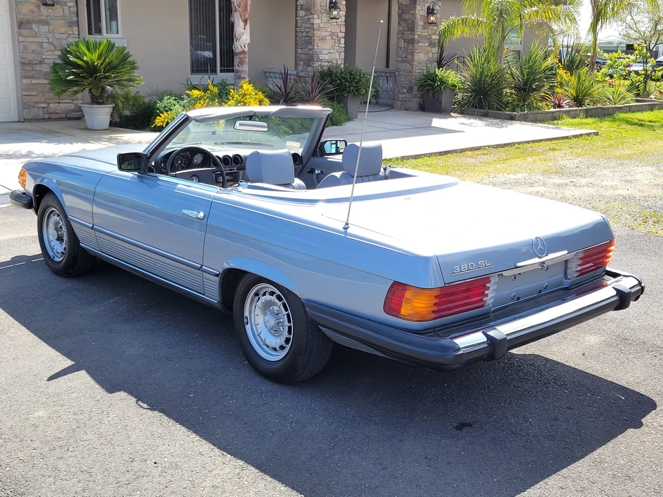 1982 Mercedes-Benz R107 SL-Class - Image 5 of 31