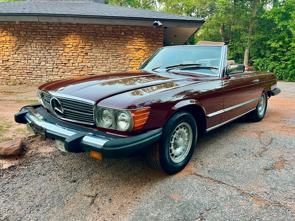 1982 Mercedes-Benz R107 SL-Class - Image 2 of 31