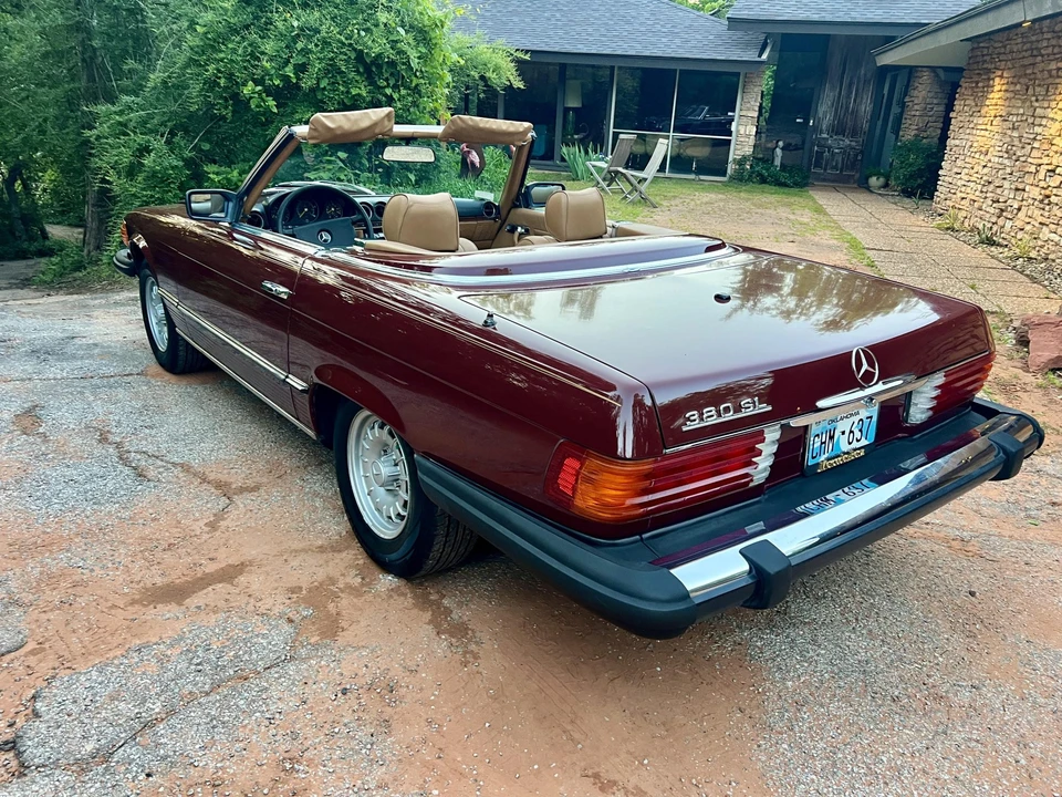1982 Mercedes-Benz R107 SL-Class - Image 8 of 31