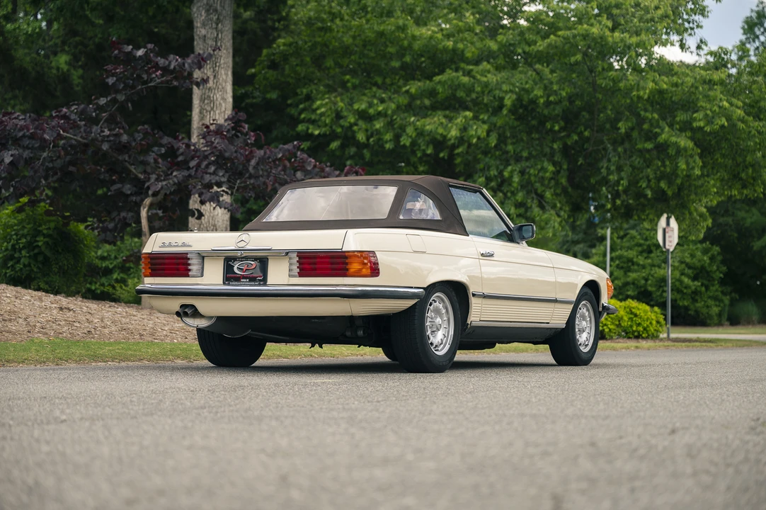 1982 Mercedes-Benz R107 SL-Class - Image 16 of 31
