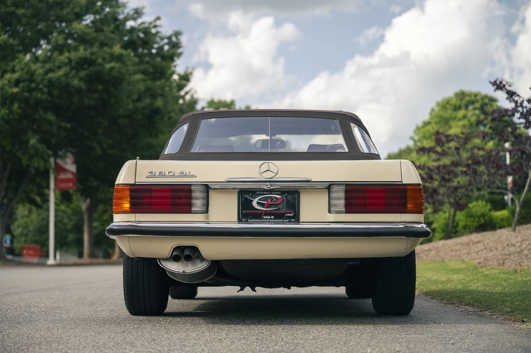 1982 Mercedes-Benz R107 SL-Class - Image 18 of 31
