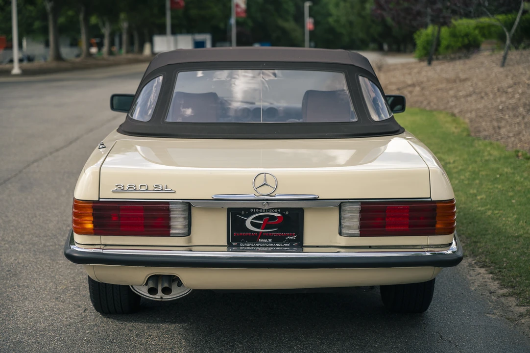 1982 Mercedes-Benz R107 SL-Class - Image 19 of 31