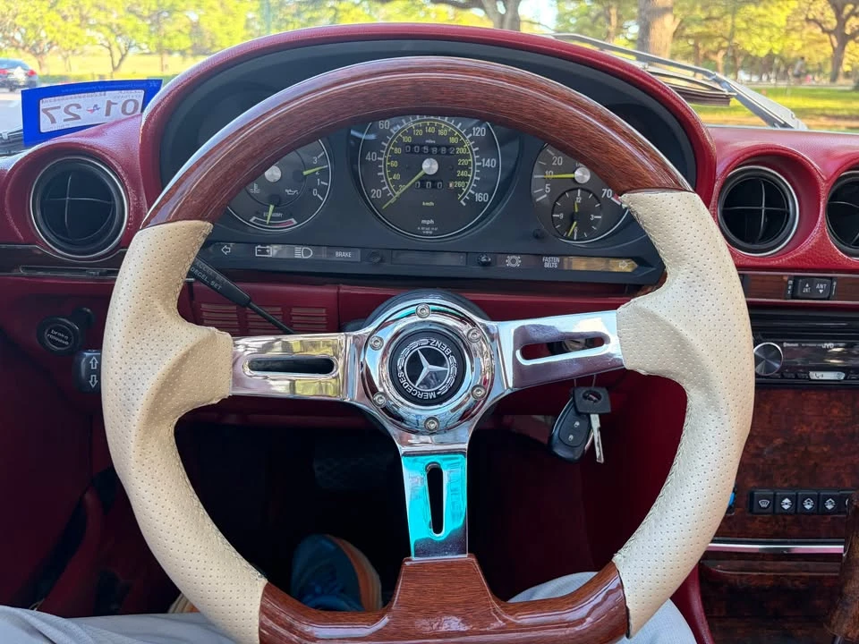 1982 Mercedes-Benz R107 SL-Class - Image 11 of 14