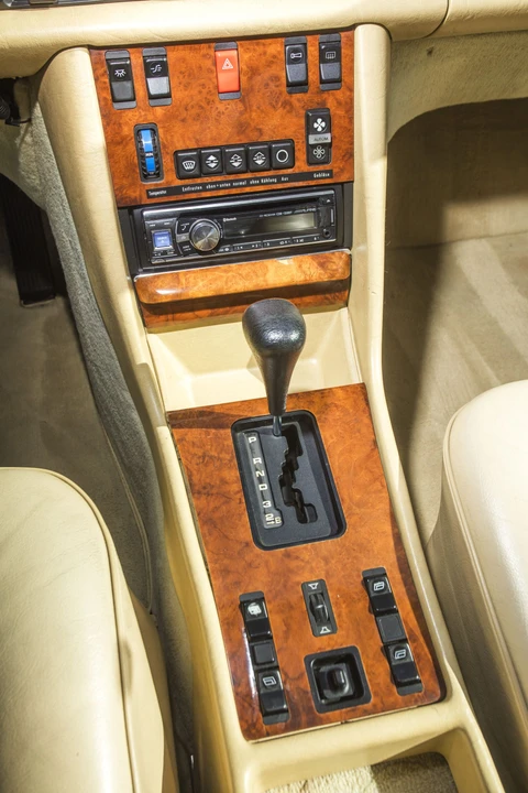1982 Mercedes-Benz C126 S-Class Coupe - Image 18 of 31