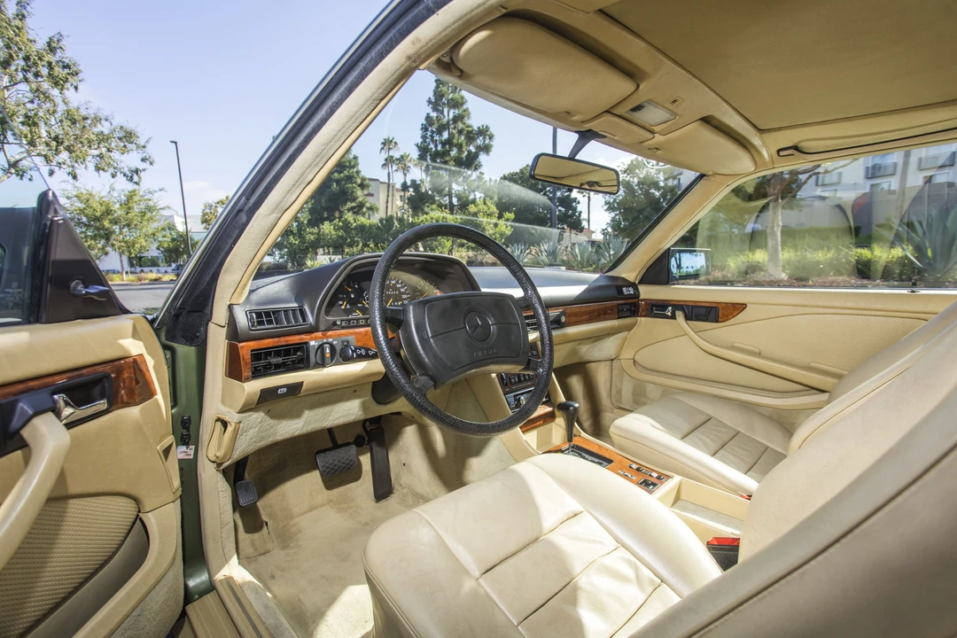 1982 Mercedes-Benz C126 S-Class Coupe - Image 28 of 31