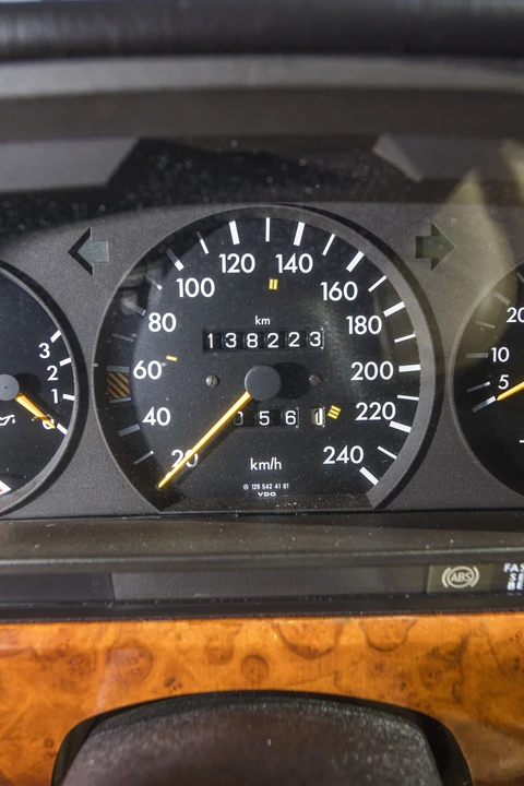 1982 Mercedes-Benz C126 S-Class Coupe - Image 20 of 31