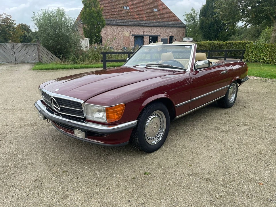 1982 Mercedes-Benz R107 SL-Class - Image 11 of 30