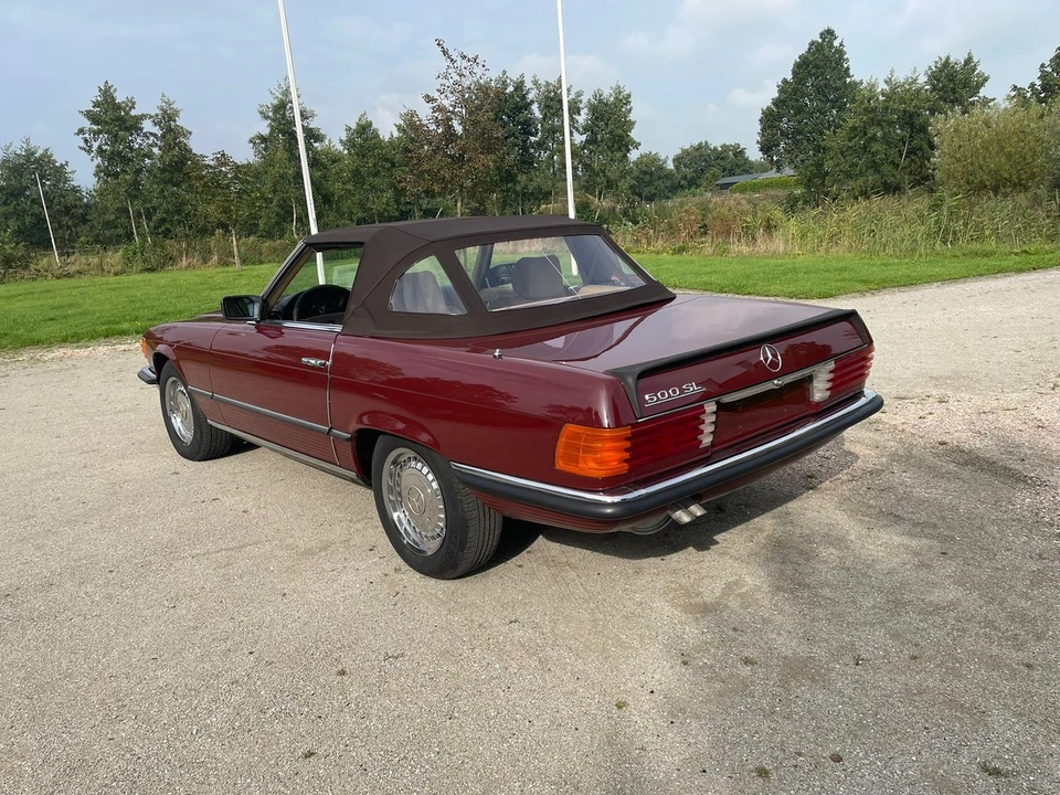 1982 Mercedes-Benz R107 SL-Class - Image 18 of 30