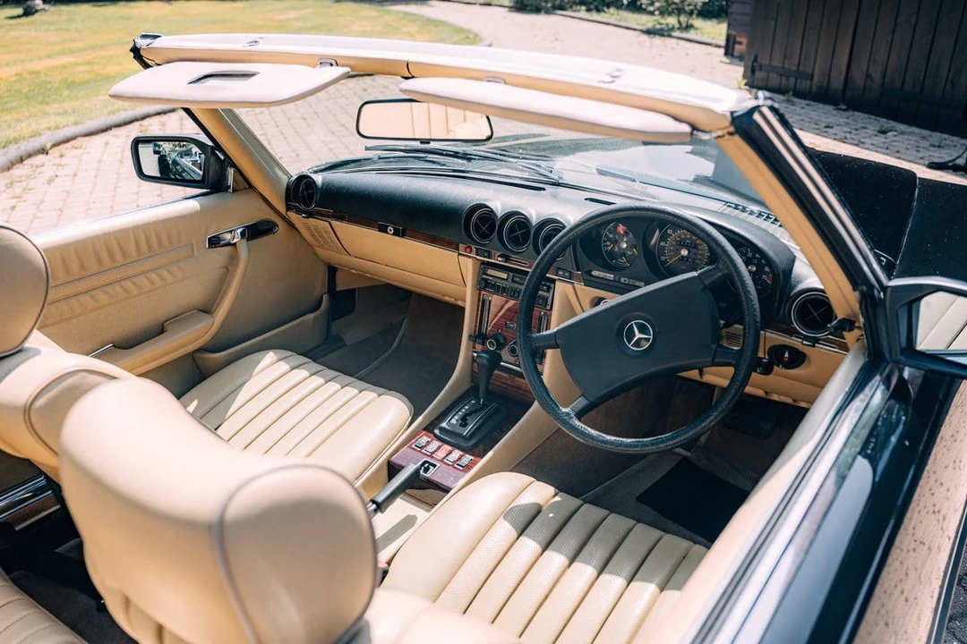 1982 Mercedes-Benz R107 SL-Class - Image 2 of 30