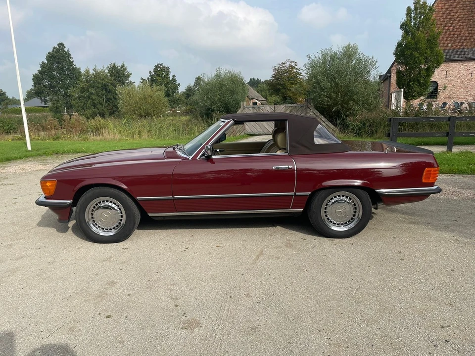 1982 Mercedes-Benz R107 SL-Class - Image 17 of 30