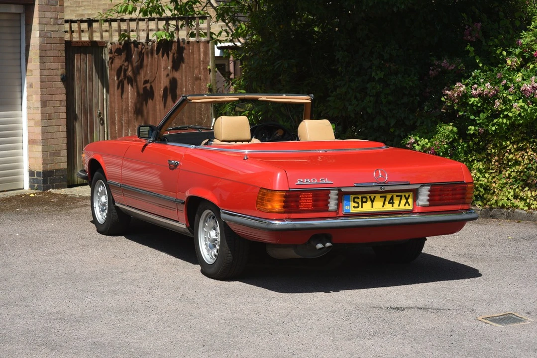 1982 Mercedes-Benz R107 SL-Class - Image 17 of 30