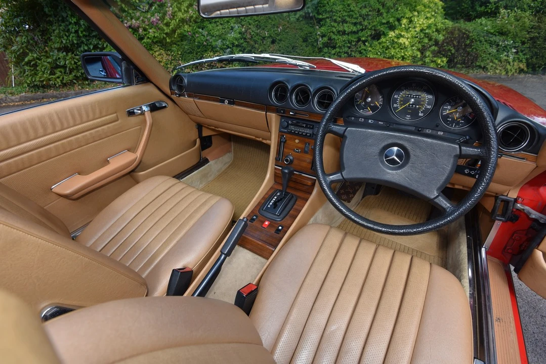 1982 Mercedes-Benz R107 SL-Class - Image 28 of 30