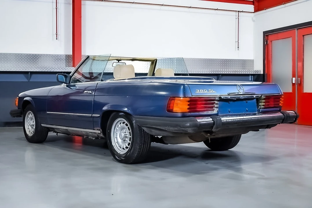 1982 Mercedes-Benz R107 SL-Class - Image 17 of 31