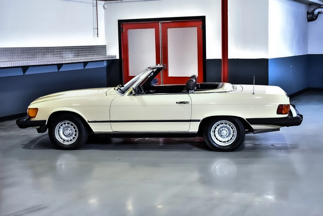 1982 Mercedes-Benz R107 SL-Class - Image 26 of 30