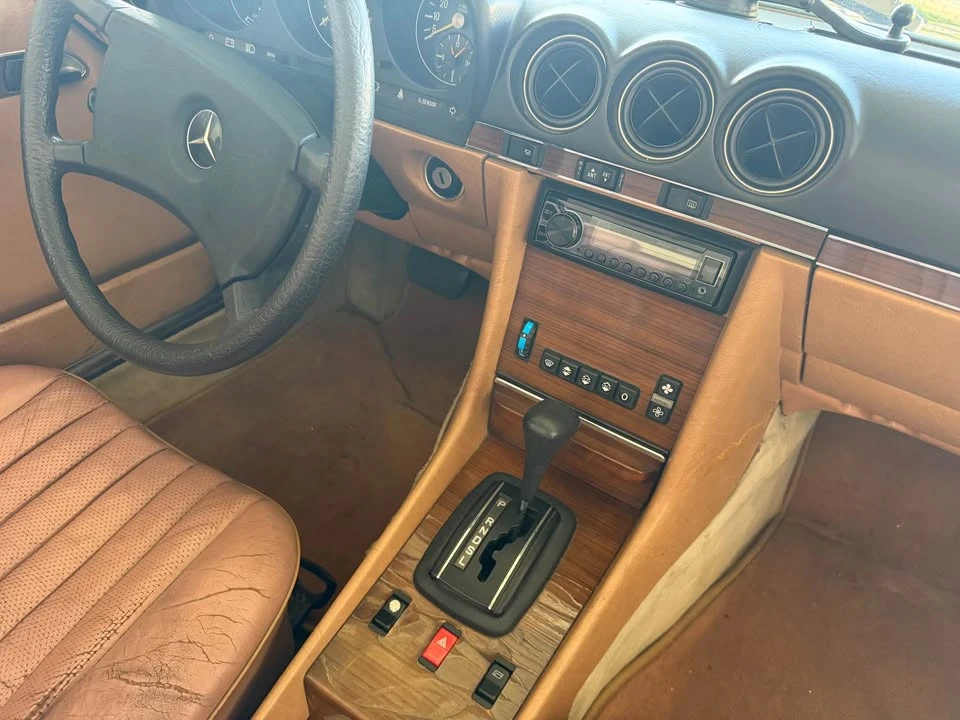 1982 Mercedes-Benz R107 SL-Class - Image 16 of 20