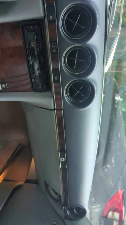 1982 Mercedes-Benz R107 SL-Class - Image 8 of 10